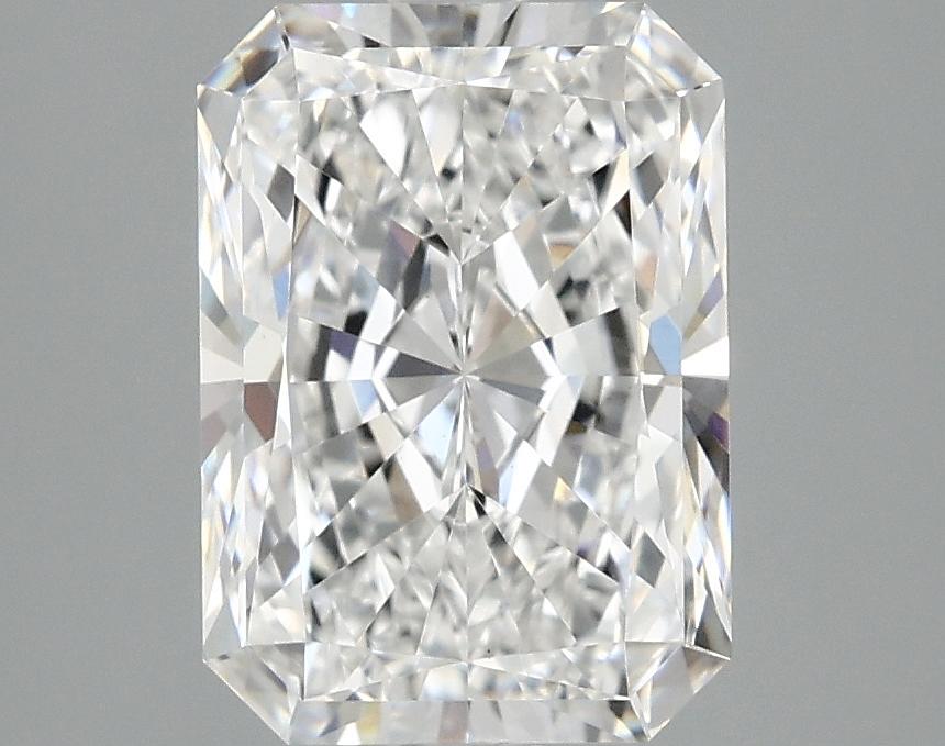 3.02 Carat Radiant Shaped Ideal Cut VVS2 IGI Certified Lab Grown Diamond