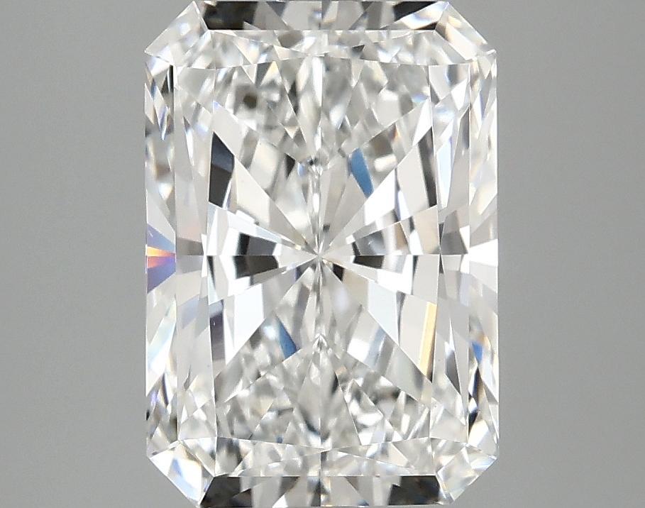 3.01 Carat Radiant Shaped Ideal Cut VS2 IGI Certified Lab Grown Diamond