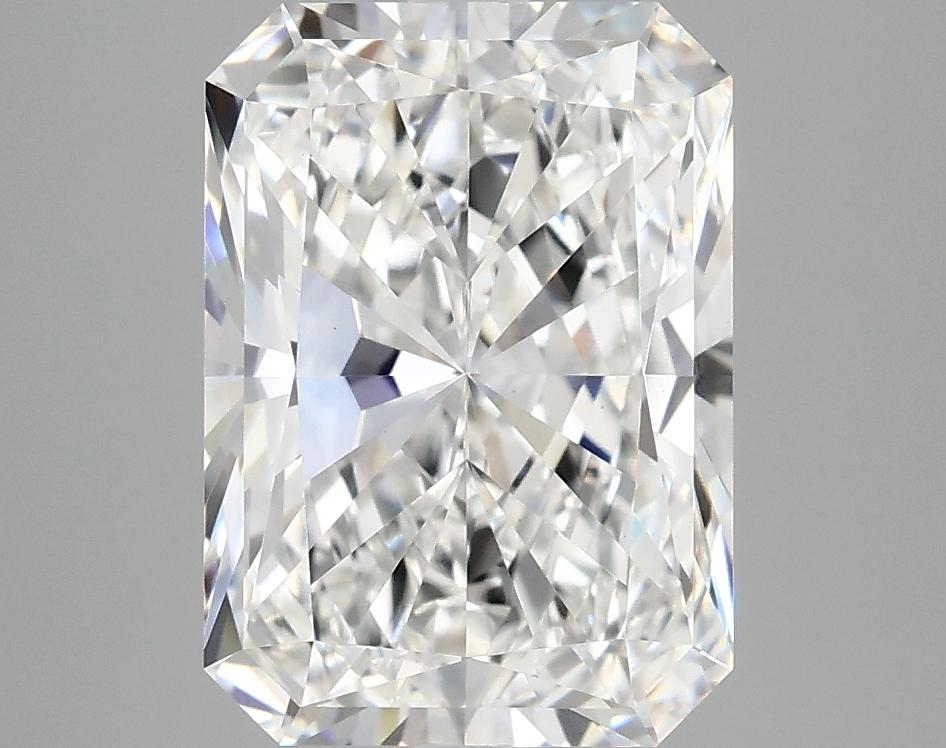 3.88 Carat Radiant Shaped Ideal Cut VS1 IGI Certified Lab Grown Diamond