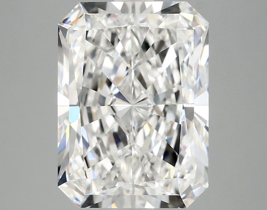 4.07 Carat Radiant Shaped Excellent Cut VVS2 IGI Certified Lab Grown Diamond