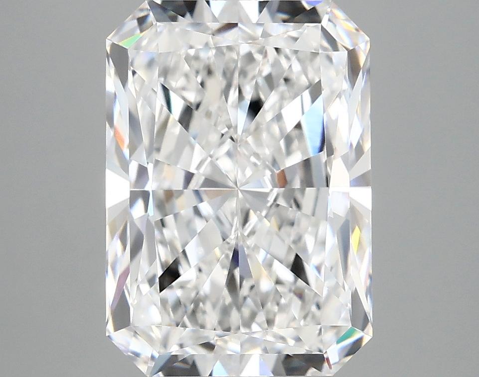 4.07 Carat Radiant Shaped Ideal Cut VVS2 IGI Certified Lab Grown Diamond
