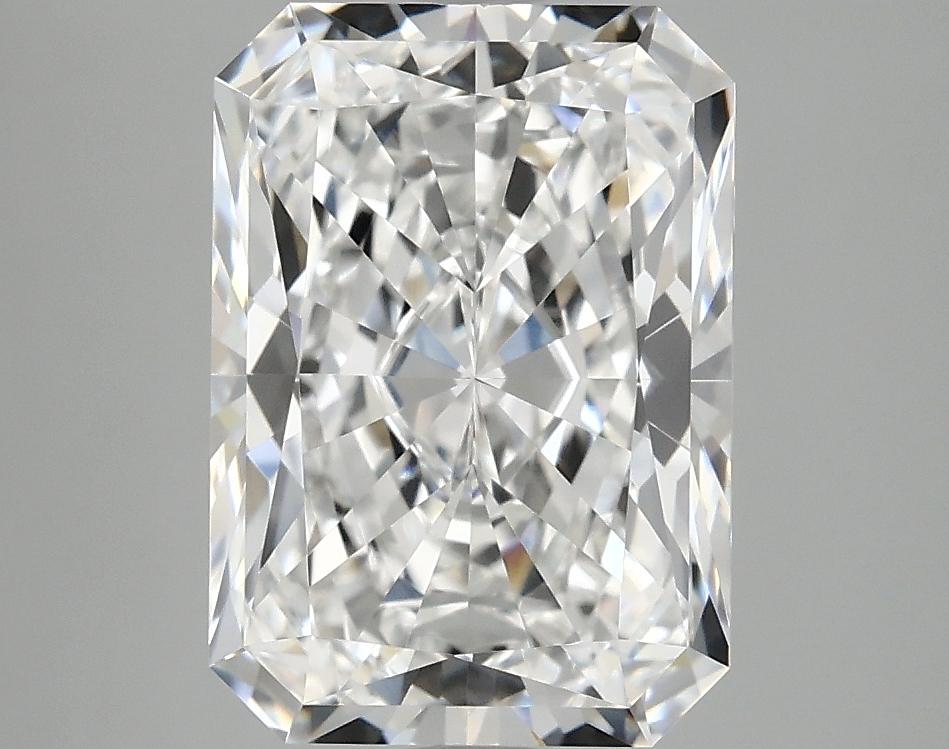 3.88 Carat Radiant Shaped Ideal Cut VVS2 IGI Certified Lab Grown Diamond