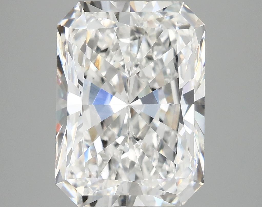 4.02 Carat Radiant Shaped Excellent Cut VVS2 IGI Certified Lab Grown Diamond