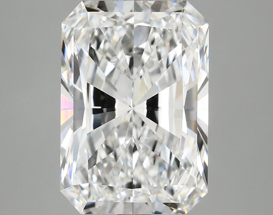 3.89 Carat Radiant Shaped Ideal Cut VVS2 IGI Certified Lab Grown Diamond