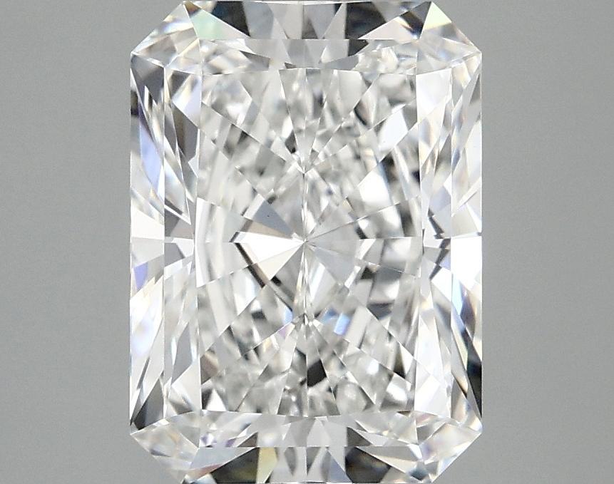 3.08 Carat Radiant Shaped Excellent Cut VVS2 IGI Certified Lab Grown Diamond