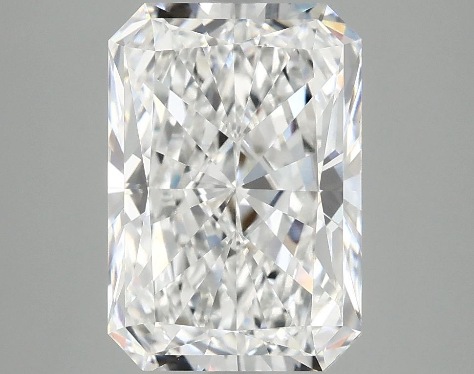 3.96 Carat Radiant Shaped Ideal Cut VVS2 IGI Certified Lab Grown Diamond