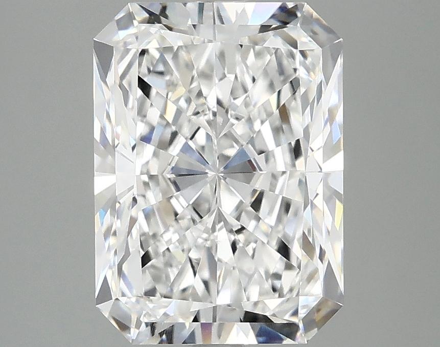 3.08 Carat Radiant Shaped Excellent Cut VVS2 IGI Certified Lab Grown Diamond