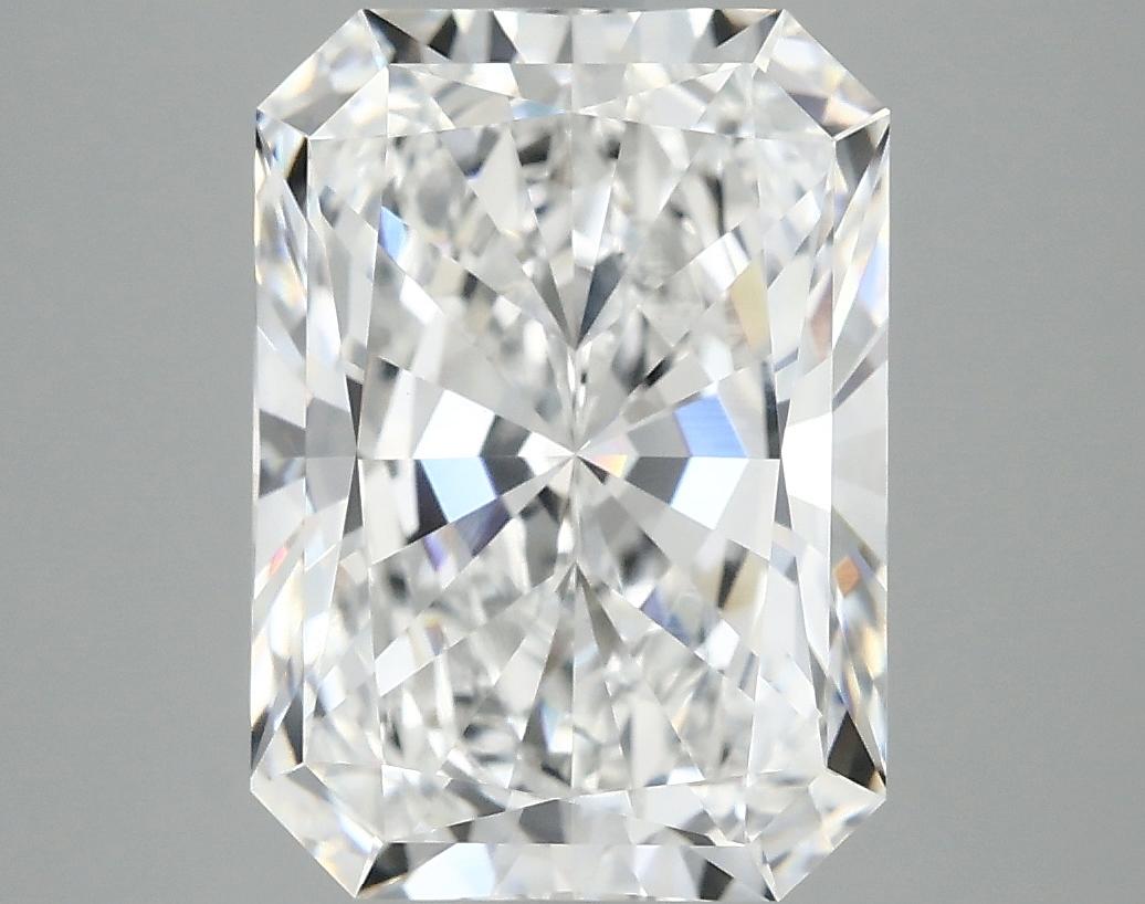 4.19 Carat Radiant Shaped Ideal Cut VVS2 IGI Certified Lab Grown Diamond
