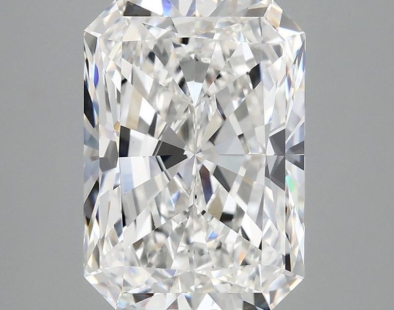 4.04 Carat Radiant Shaped Ideal Cut VVS2 IGI Certified Lab Grown Diamond