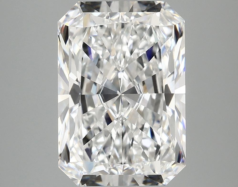 4.06 Carat Radiant Shaped Ideal Cut VVS2 IGI Certified Lab Grown Diamond
