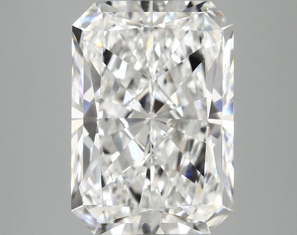 4.07 Carat Radiant Shaped Ideal Cut VVS2 IGI Certified Lab Grown Diamond