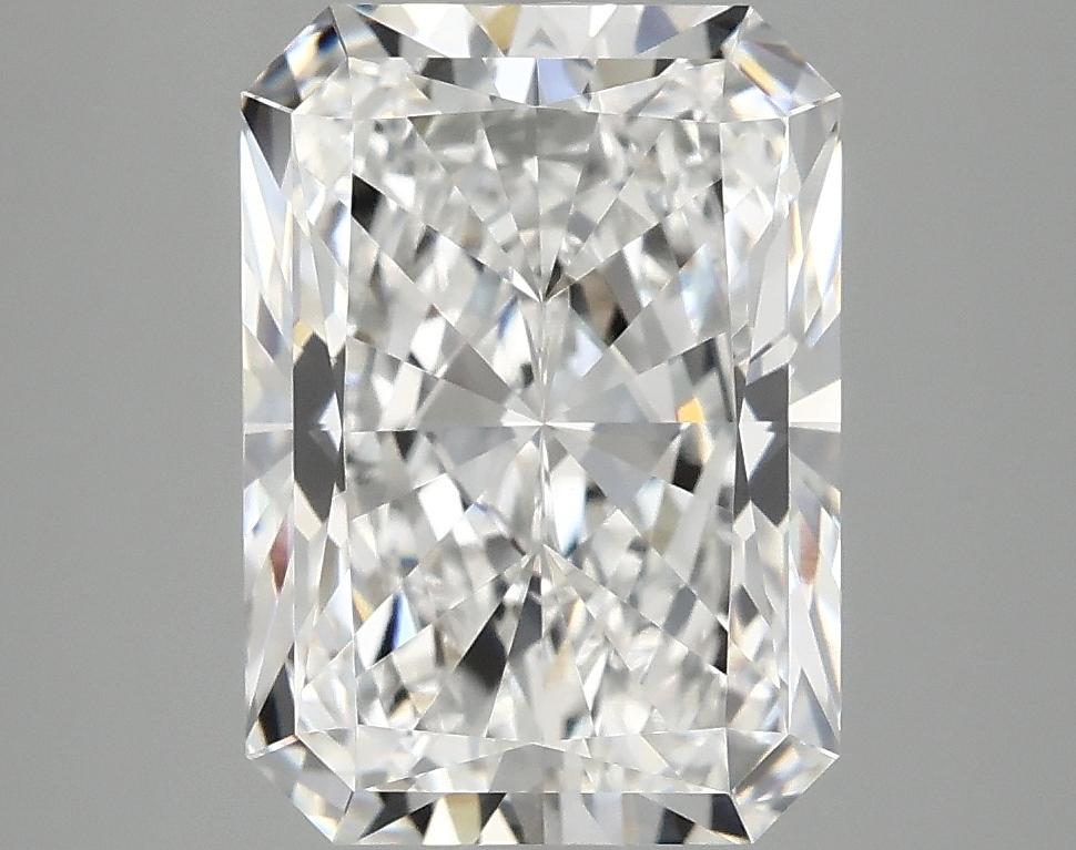 4.07 Carat Radiant Shaped Ideal Cut VVS2 IGI Certified Lab Grown Diamond