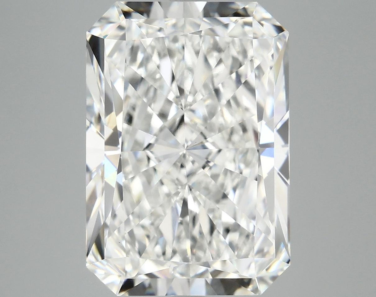7.5 Carat Radiant Shaped Ideal Cut VS1 IGI Certified Lab Grown Diamond