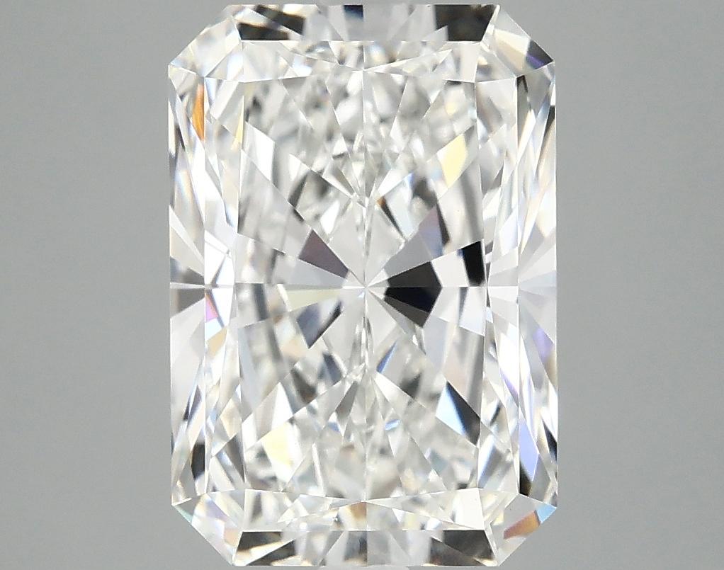 4.57 Carat Radiant Shaped Ideal Cut VVS2 IGI Certified Lab Grown Diamond