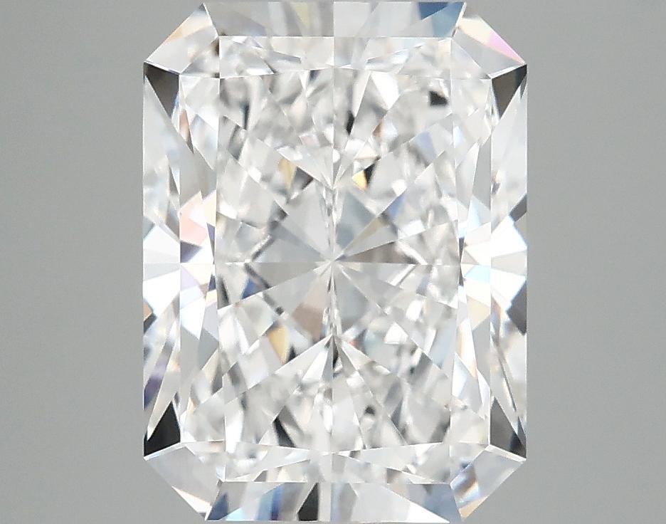 4.37 Carat Radiant Shaped Excellent Cut VVS2 IGI Certified Lab Grown Diamond