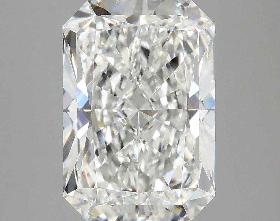 4.0 Carat Radiant Shaped Ideal Cut VVS2 IGI Certified Lab Grown Diamond