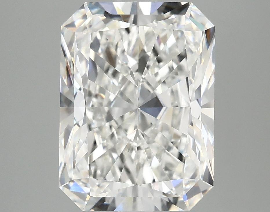 4.01 Carat Radiant Shaped Excellent Cut VVS2 IGI Certified Lab Grown Diamond