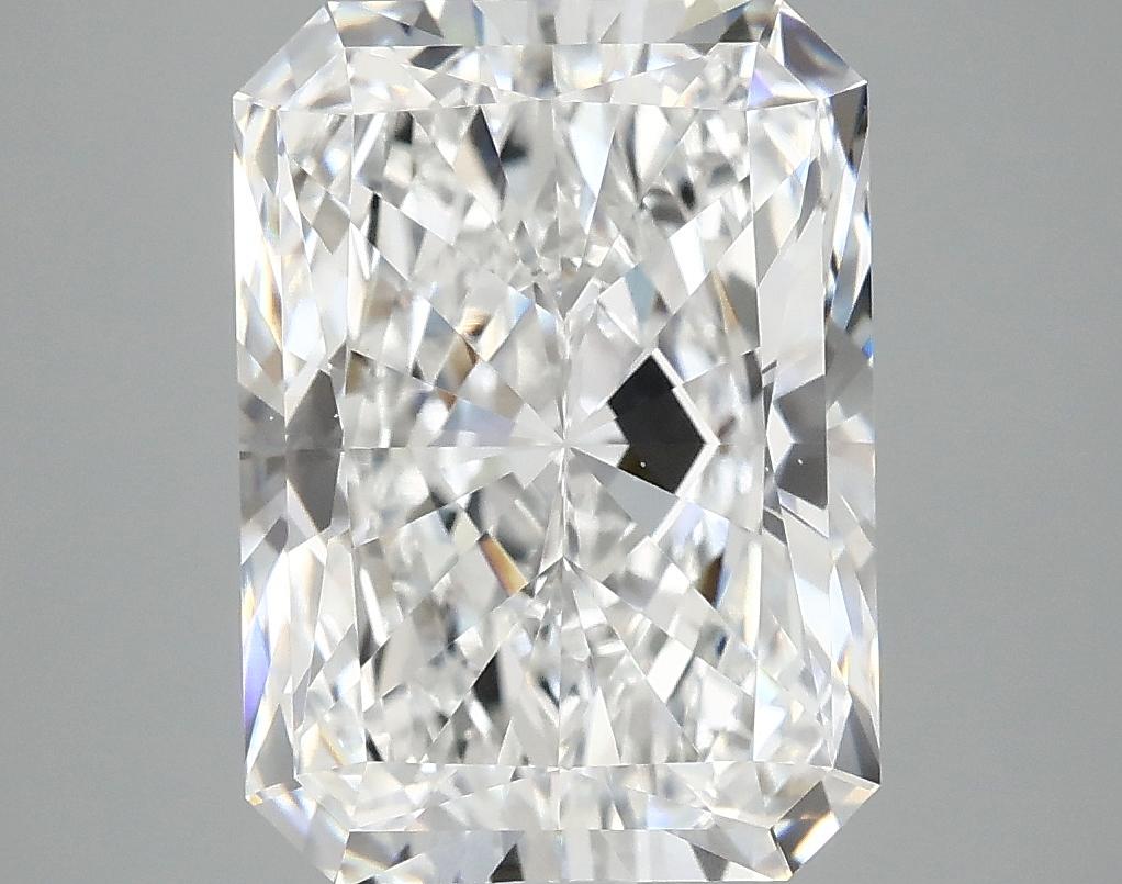 4.97 Carat Radiant Shaped Excellent Cut VS1 IGI Certified Lab Grown Diamond