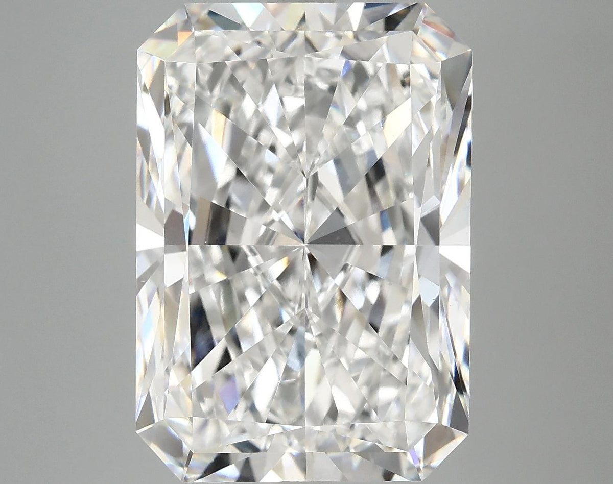 9.03 Carat Radiant Shaped Ideal Cut VS1 IGI Certified Lab Grown Diamond