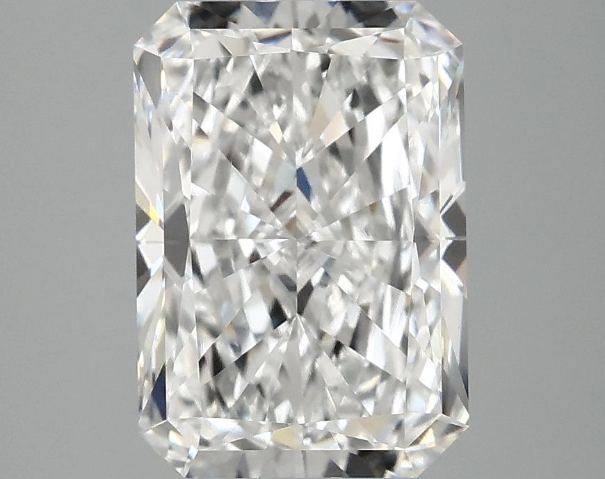 3.03 Carat Radiant Shaped Ideal Cut VVS2 IGI Certified Lab Grown Diamond