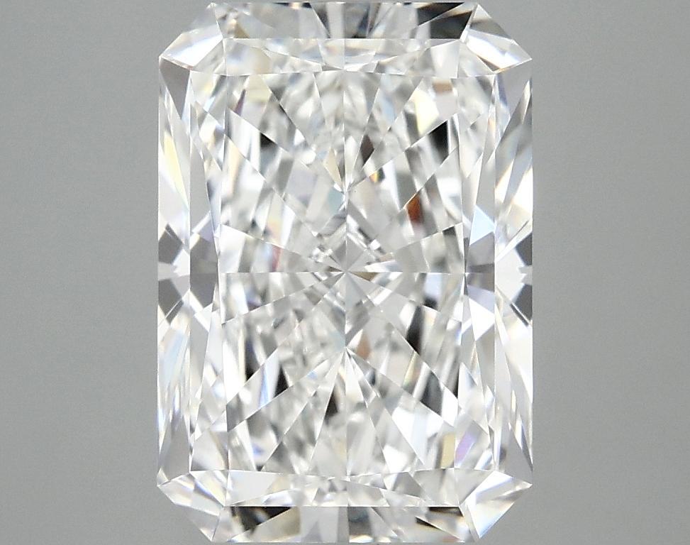 4.02 Carat Radiant Shaped Ideal Cut VVS2 IGI Certified Lab Grown Diamond