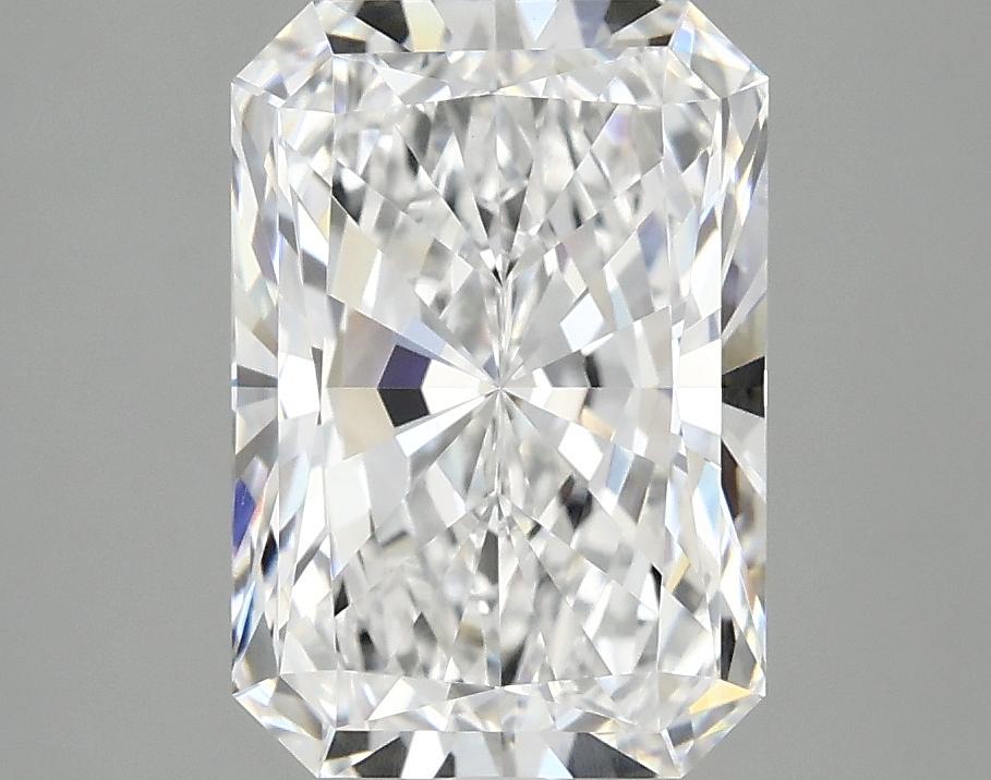 2.85 Carat Radiant Shaped Ideal Cut VVS2 IGI Certified Lab Grown Diamond