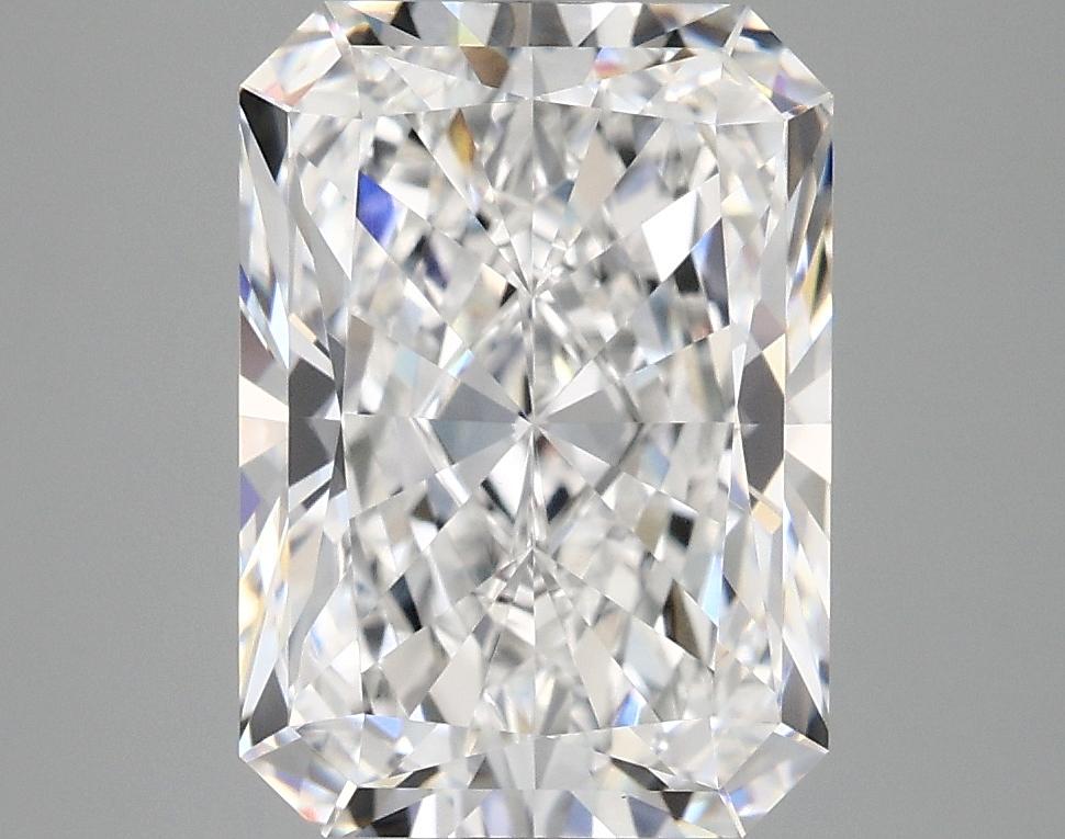 4.18 Carat Radiant Shaped Ideal Cut VVS2 IGI Certified Lab Grown Diamond