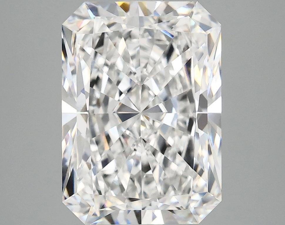 4.0 Carat Radiant Shaped Ideal Cut VVS2 IGI Certified Lab Grown Diamond