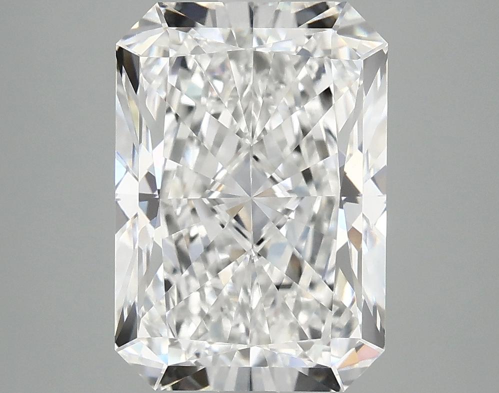 4.23 Carat Radiant Shaped Ideal Cut VVS2 IGI Certified Lab Grown Diamond