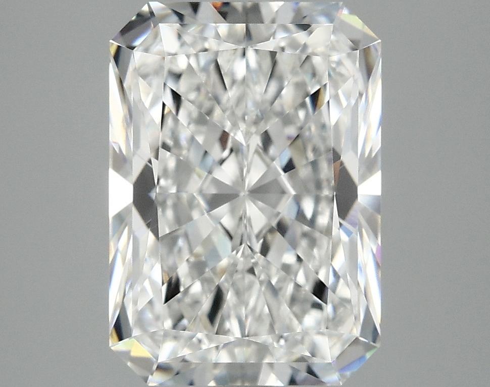 4.02 Carat Radiant Shaped Ideal Cut VVS2 IGI Certified Lab Grown Diamond