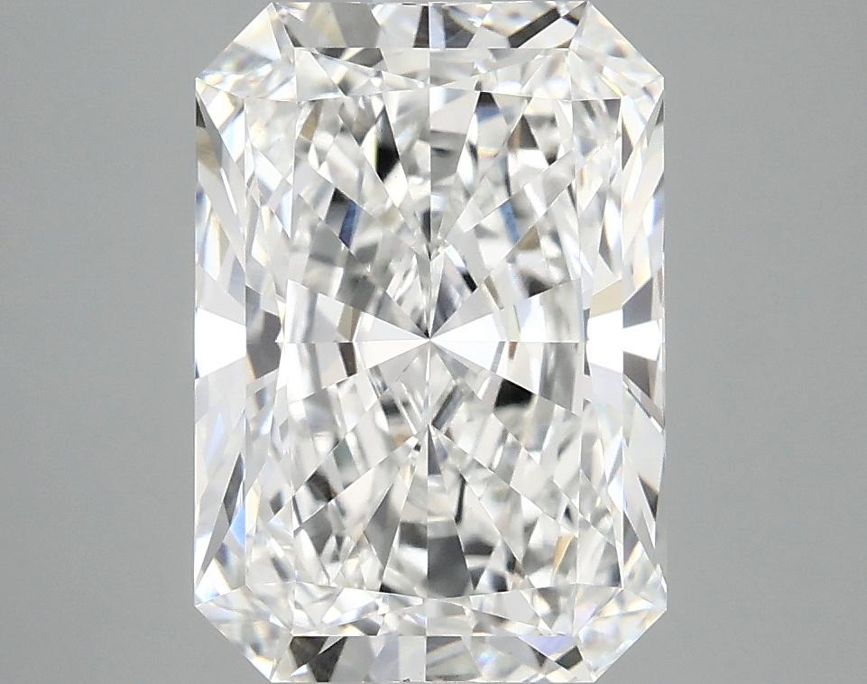 3.81 Carat Radiant Shaped Ideal Cut VVS2 IGI Certified Lab Grown Diamond
