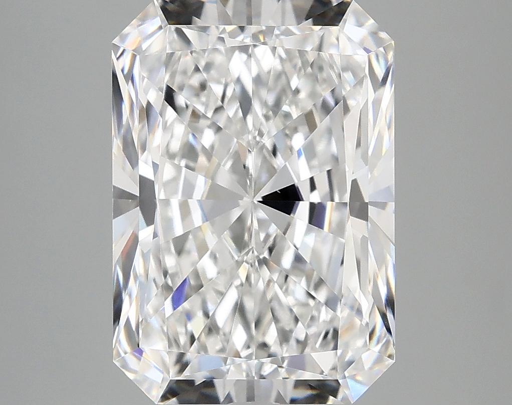 4.9 Carat Radiant Shaped Ideal Cut VVS2 IGI Certified Lab Grown Diamond