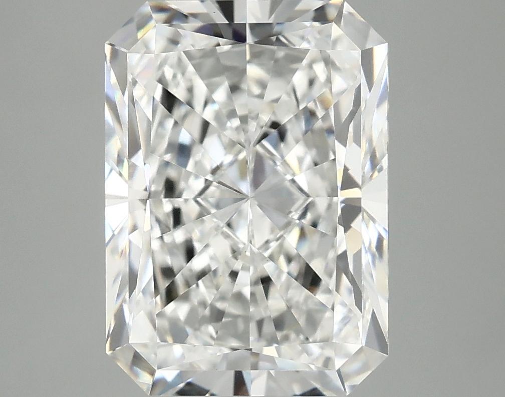 4.76 Carat Radiant Shaped Ideal Cut VVS2 IGI Certified Lab Grown Diamond