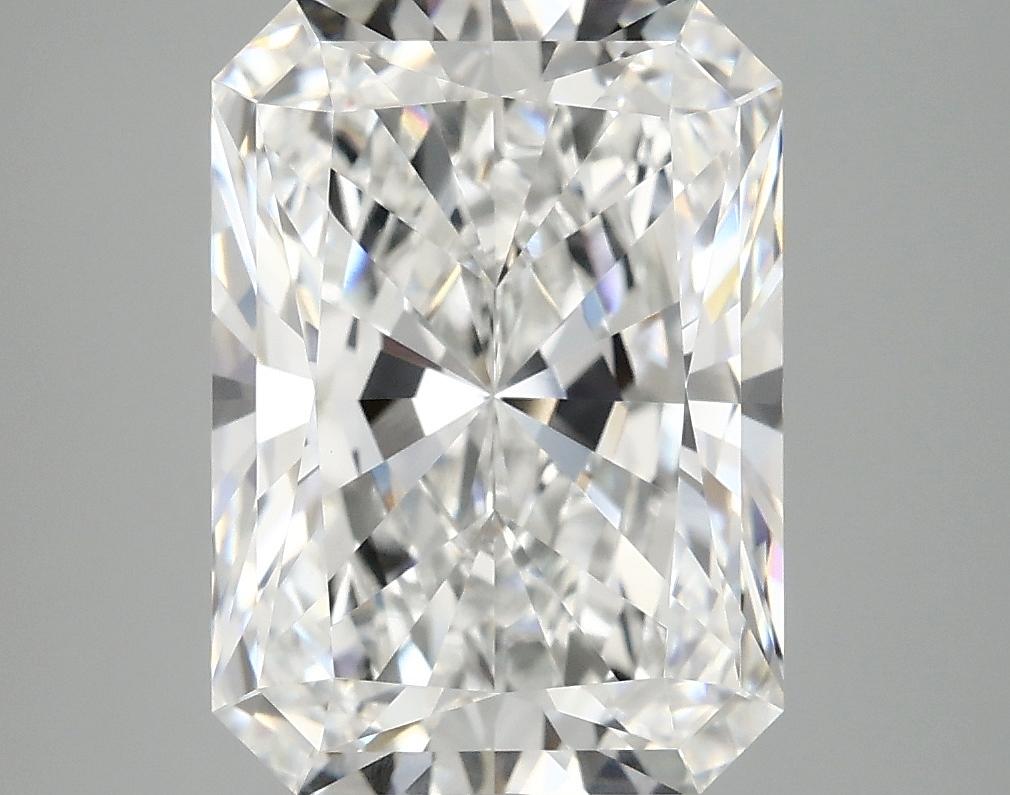 4.98 Carat Radiant Shaped Excellent Cut VVS2 IGI Certified Lab Grown Diamond