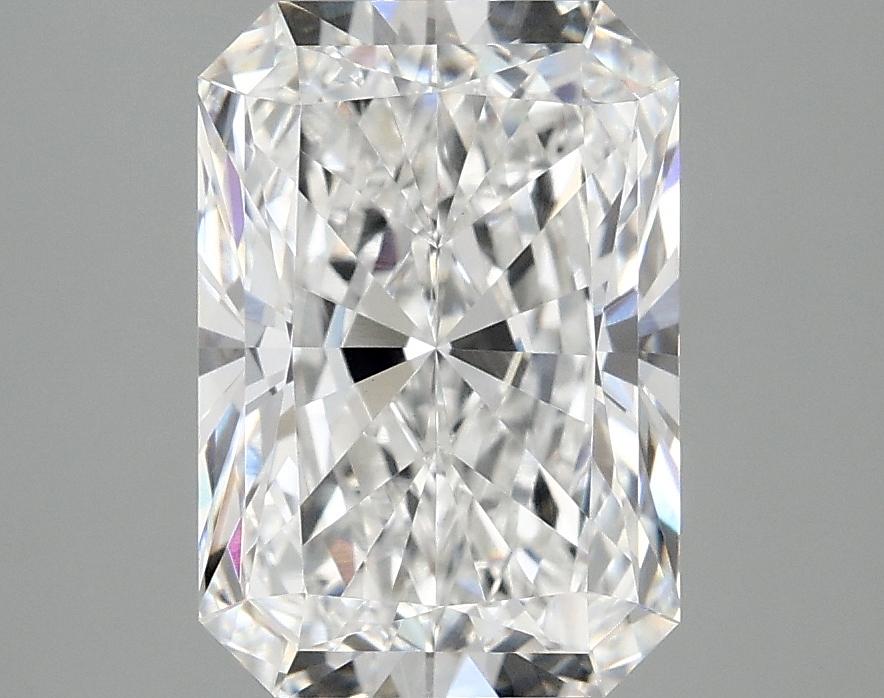 3.1 Carat Radiant Shaped Ideal Cut VVS2 IGI Certified Lab Grown Diamond