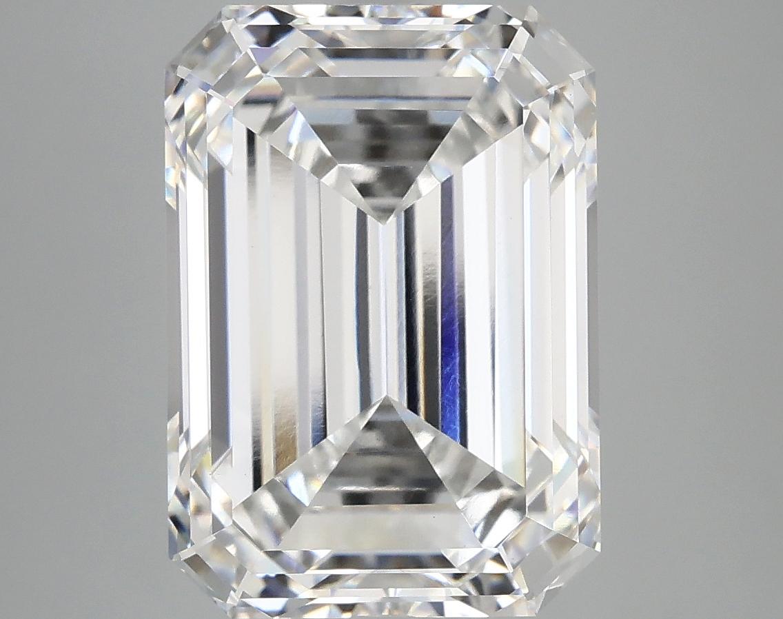 7.62 Carat Emerald Shaped Ideal Cut VS1 IGI Certified Lab Grown Diamond