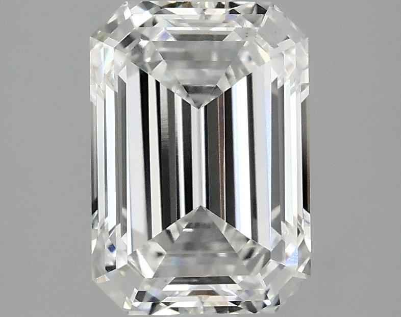 2.5 Carat Emerald Shaped Ideal Cut VS1 IGI Certified Lab Grown Diamond