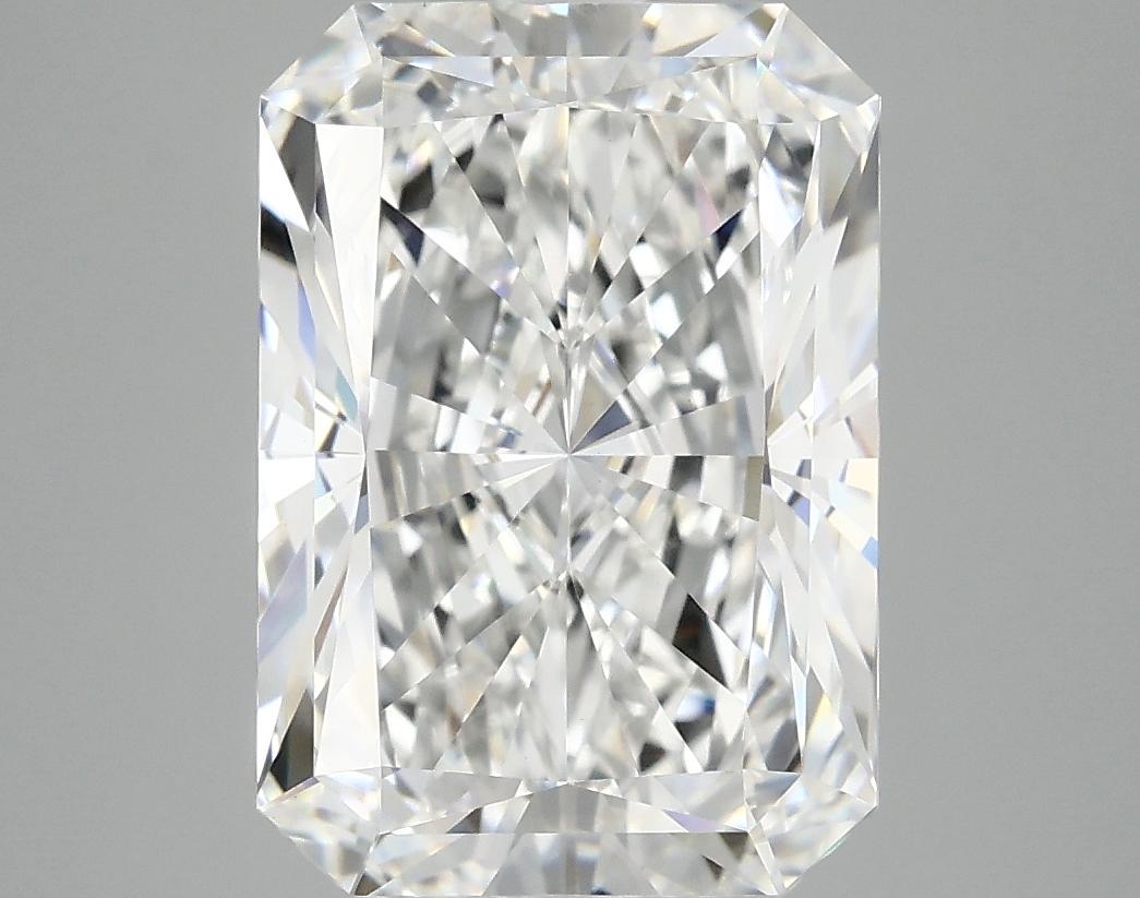 4.9 Carat Radiant Shaped Ideal Cut VVS2 IGI Certified Lab Grown Diamond