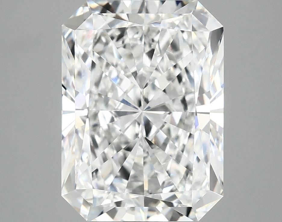 4.0 Carat Radiant Shaped Excellent Cut VVS2 IGI Certified Lab Grown Diamond