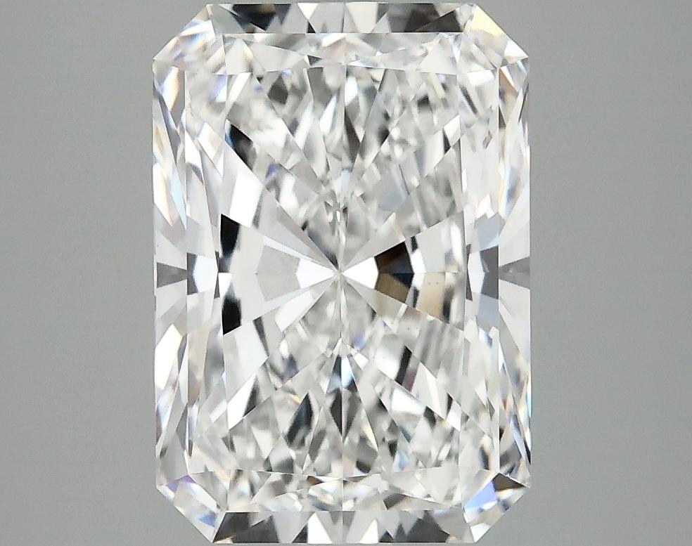 4.15 Carat Radiant Shaped Ideal Cut VVS2 IGI Certified Lab Grown Diamond