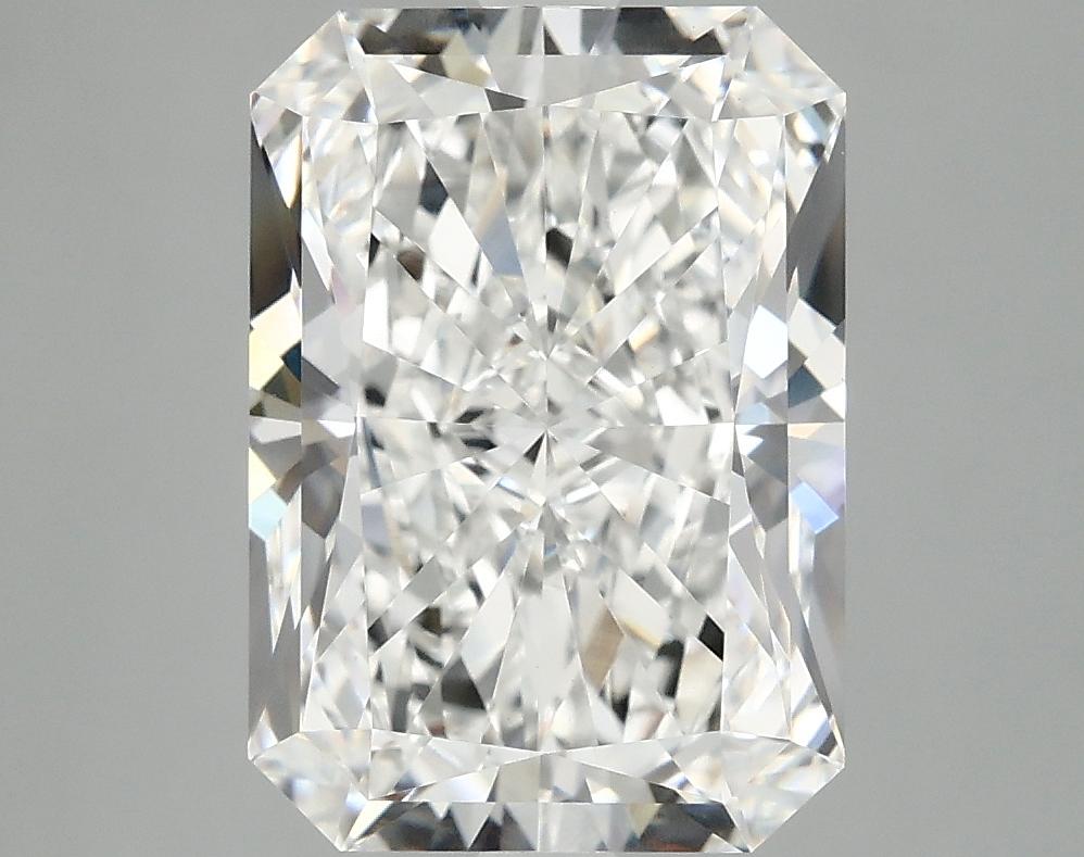 4.67 Carat Radiant Shaped Ideal Cut VVS2 IGI Certified Lab Grown Diamond