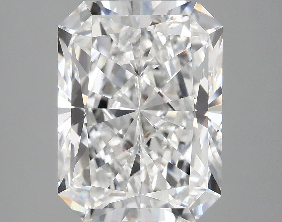 4.05 Carat Radiant Shaped Excellent Cut VVS2 IGI Certified Lab Grown Diamond