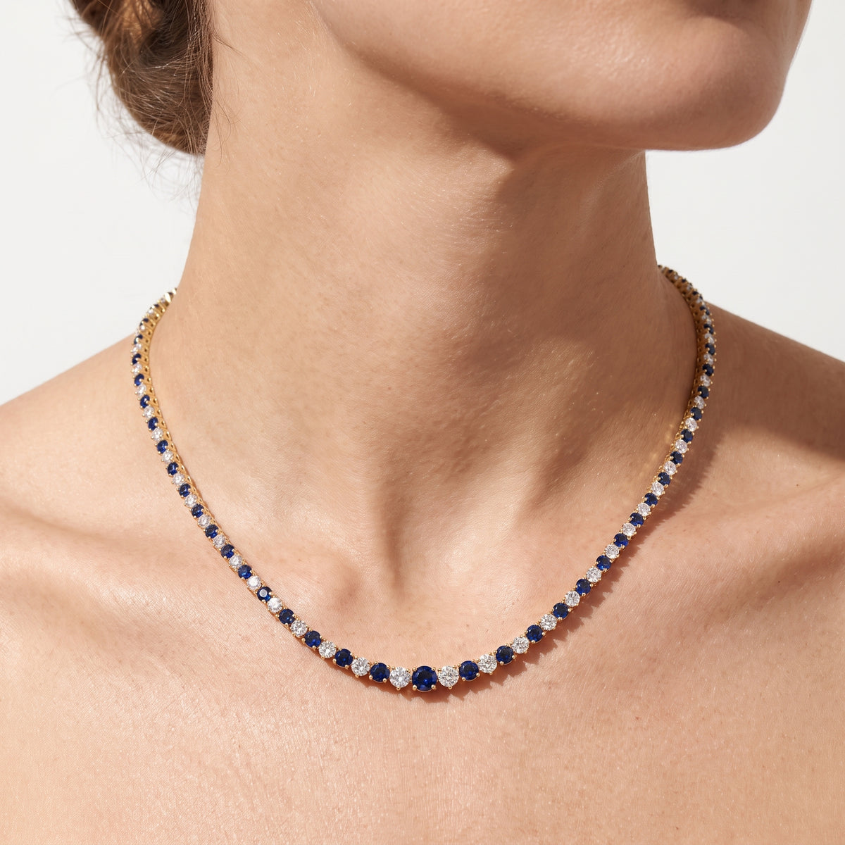 _lifestyle_image@SKU:N258G-BSDR05200004Y #metal_10k-yellow-gold+origin_lab-created