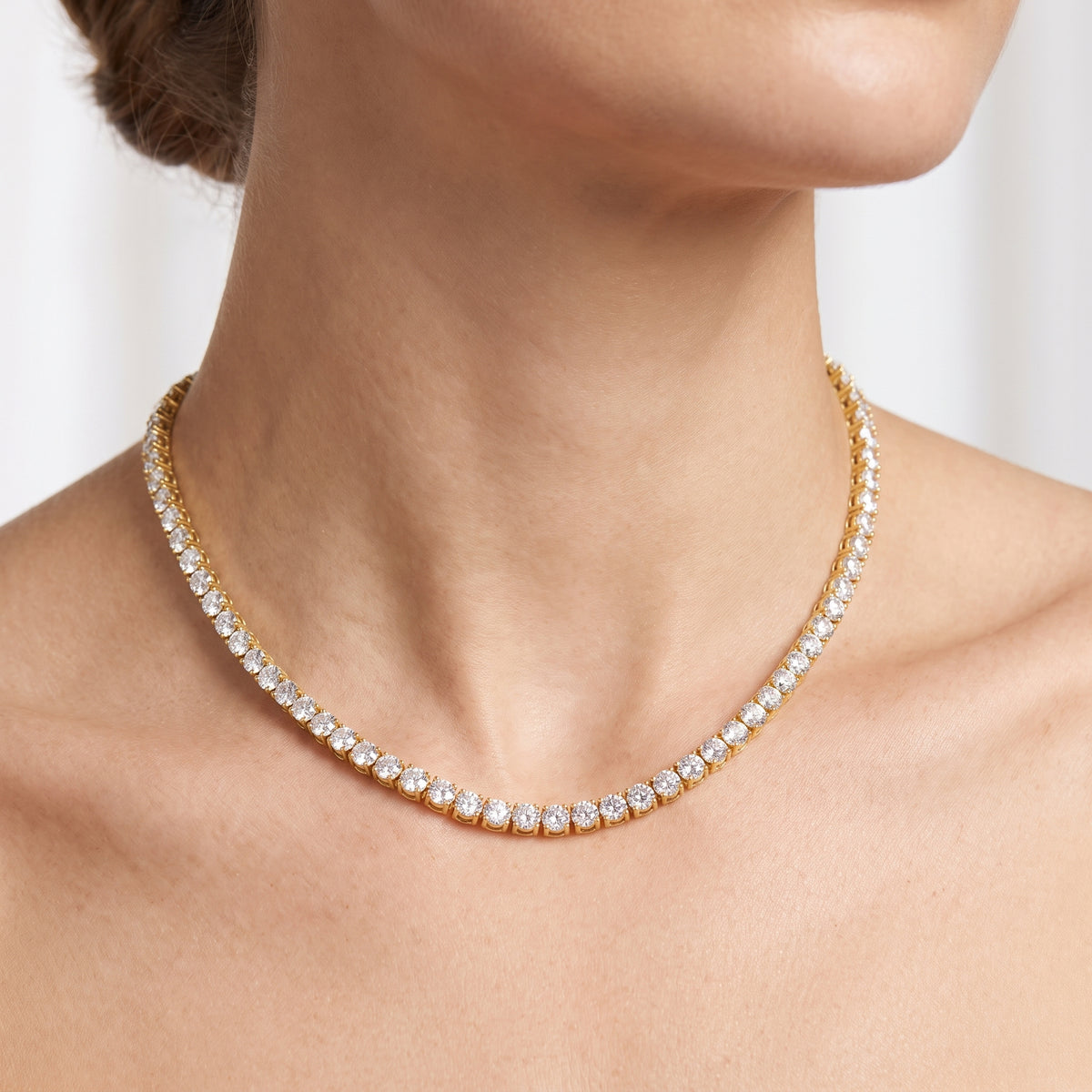 _lifestyle_image@SKU:N7728-LADR2000000DY-16 #metal_vermeil +origin_lab-grown+necklace-length-inches_16-inch