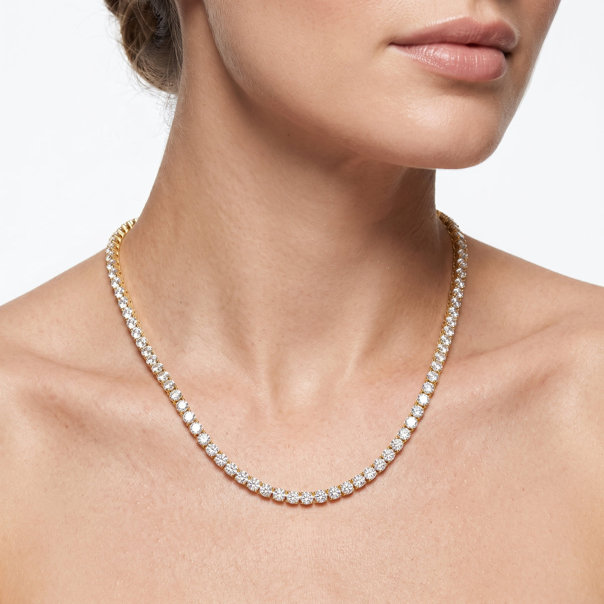 _lifestyle_image@SKU:N7728-LADR2000000DY-18 #metal_vermeil +origin_lab-grown+necklace-length-inches_16-inch-2-inch-extender