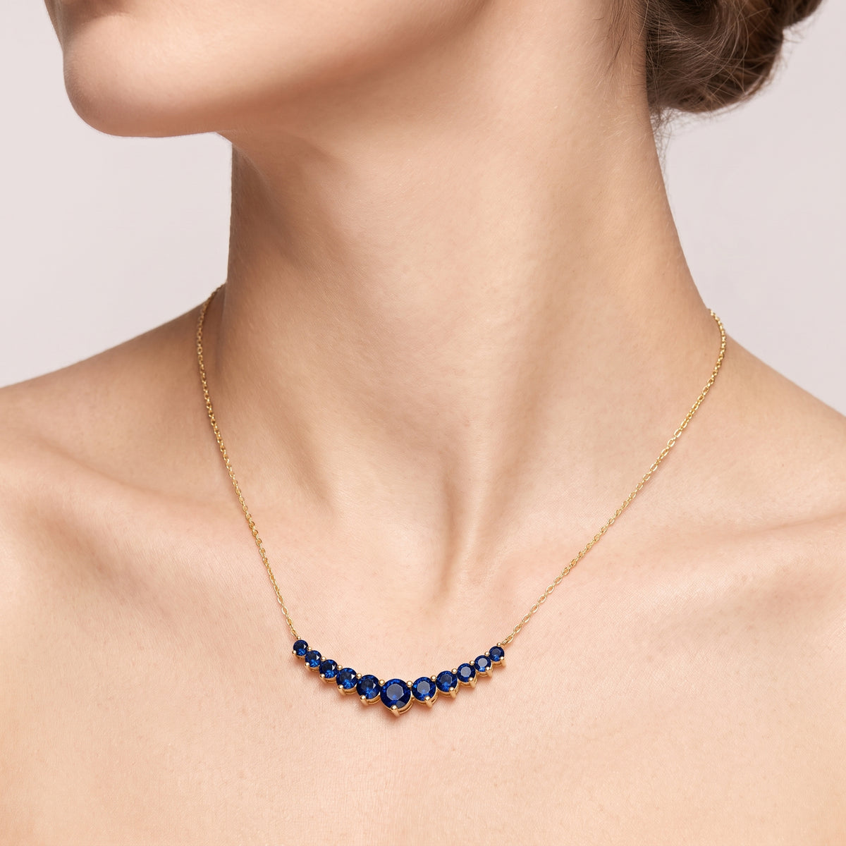 _lifestyle_image@SKU:P1232-BSGR01470004Y #metal_10k-yellow-gold+origin_lab-created