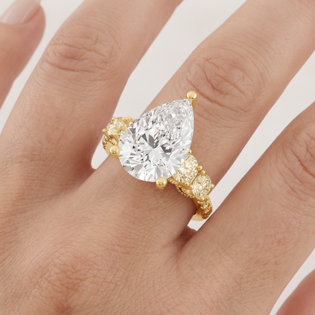 _lifestyle_image@SKU:R0324-LADD04000004Y #metal_10k-yellow-gold+origin_lab-grown+quality_g-si