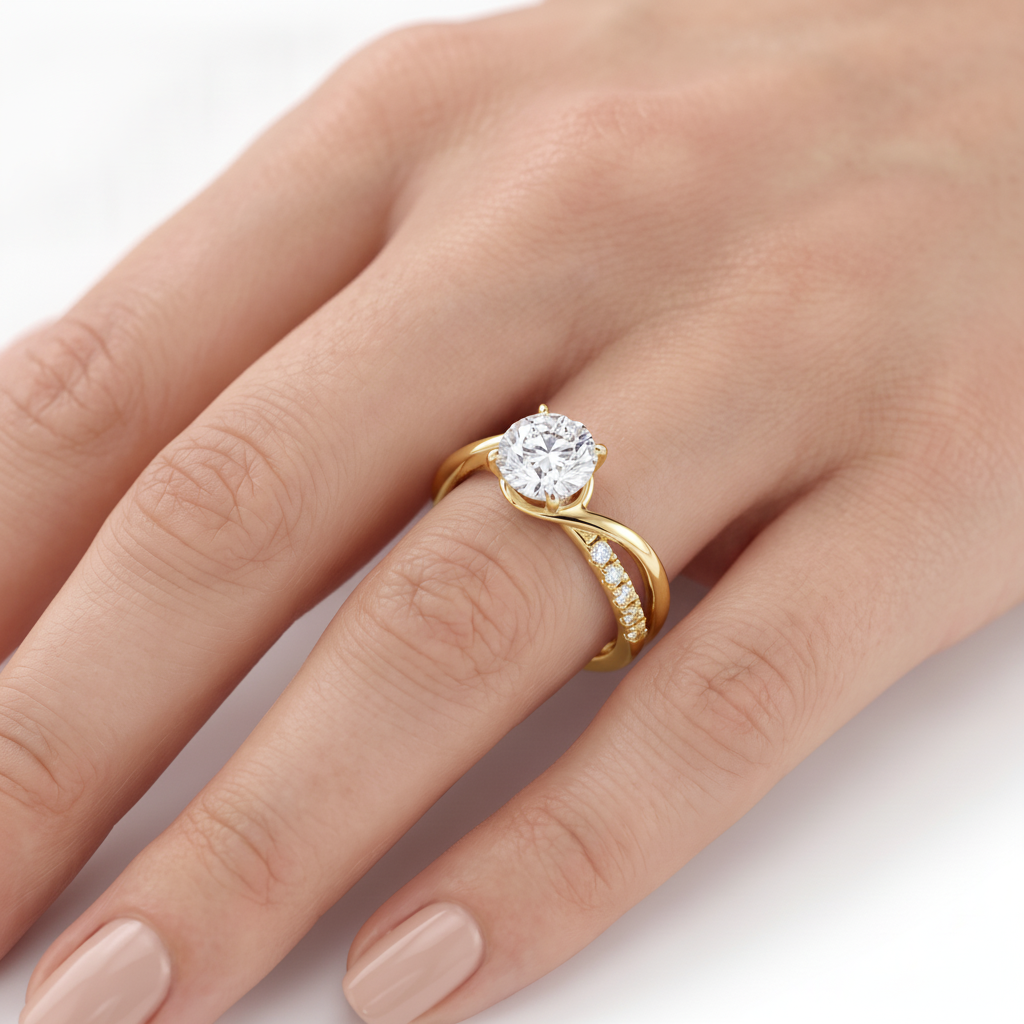_lifestyle_image@SKU:R0329-NADR01000004Y #metal_14k-yellow-gold+origin_lab-grown+quality_ef-vs2+