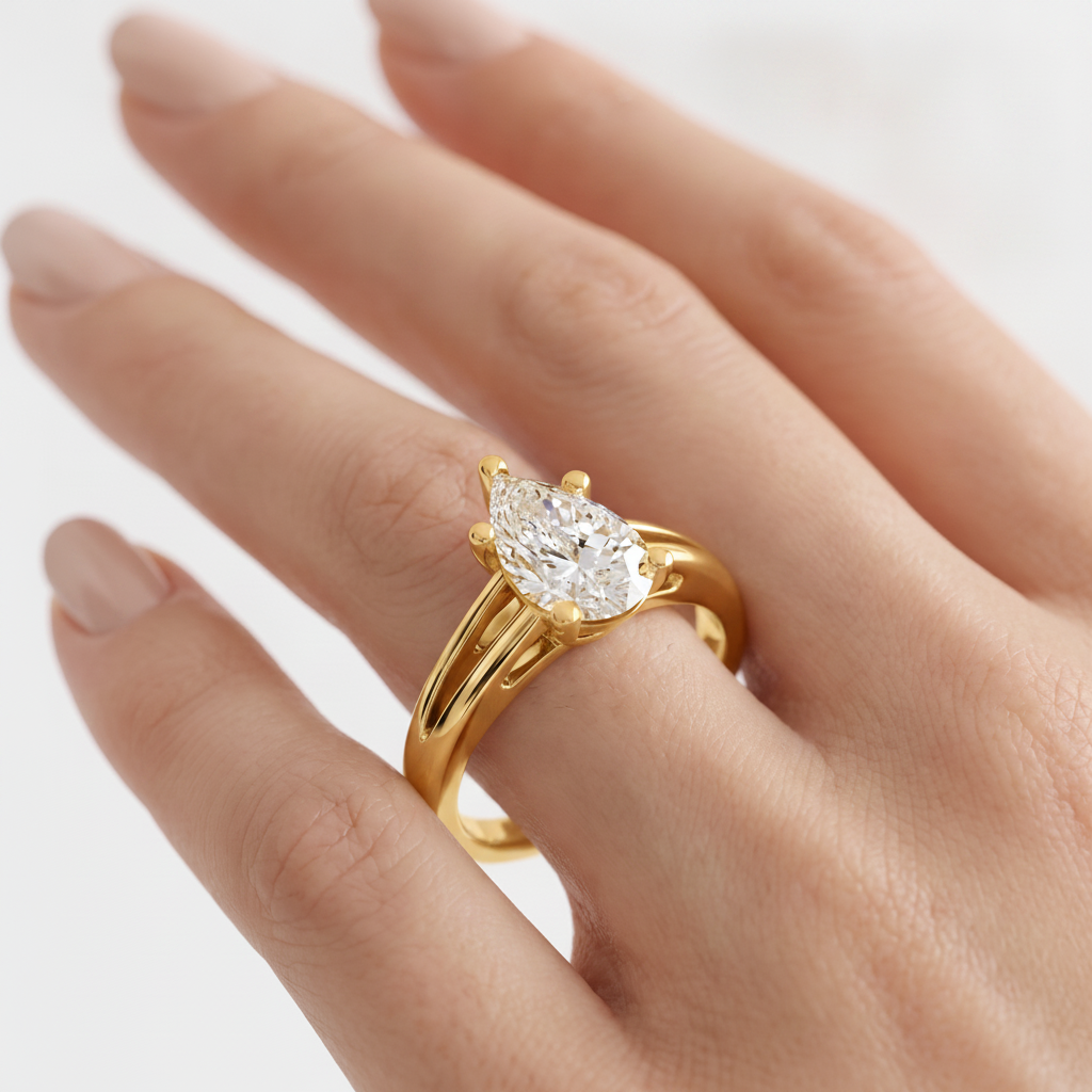 _lifestyle_image@SKU:R0464-NADD01000004Y #metal_14k-yellow-gold+origin_lab-grown+quality_ef-vs2+