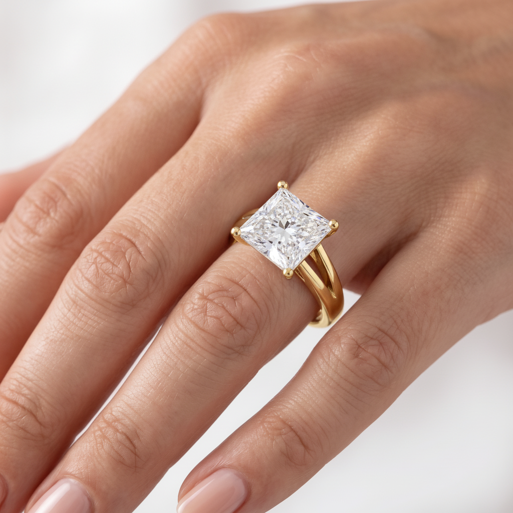 _lifestyle_image@SKU:R0464-NADP04000004Y #metal_14k-yellow-gold+origin_lab-grown+quality_ef-vs2+